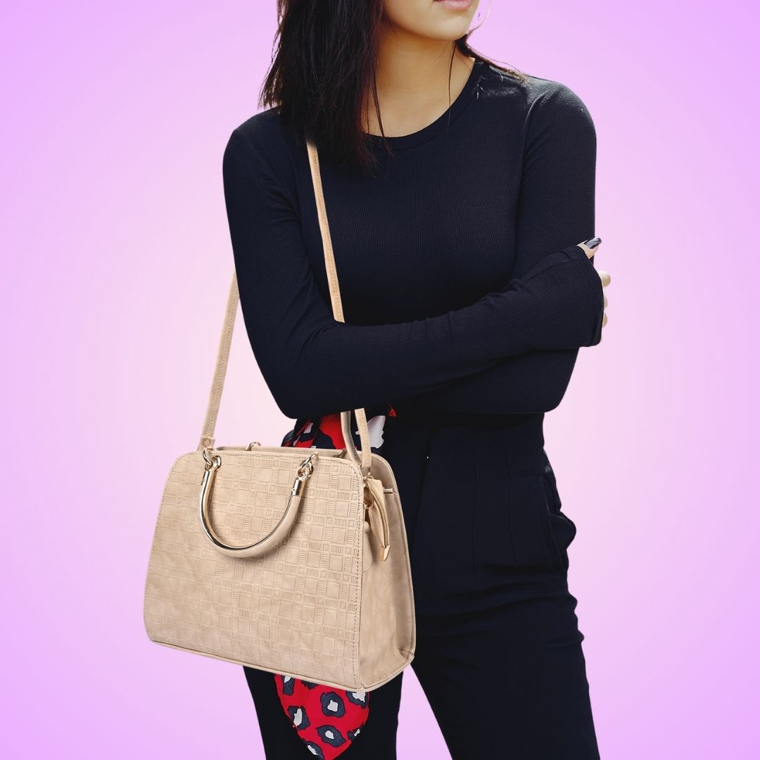 buy handbags for women online Delhi beige handbag